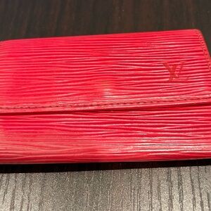 Louis Vuitton Scarlet Textured Elise Red  EPI 6 Key Holder
